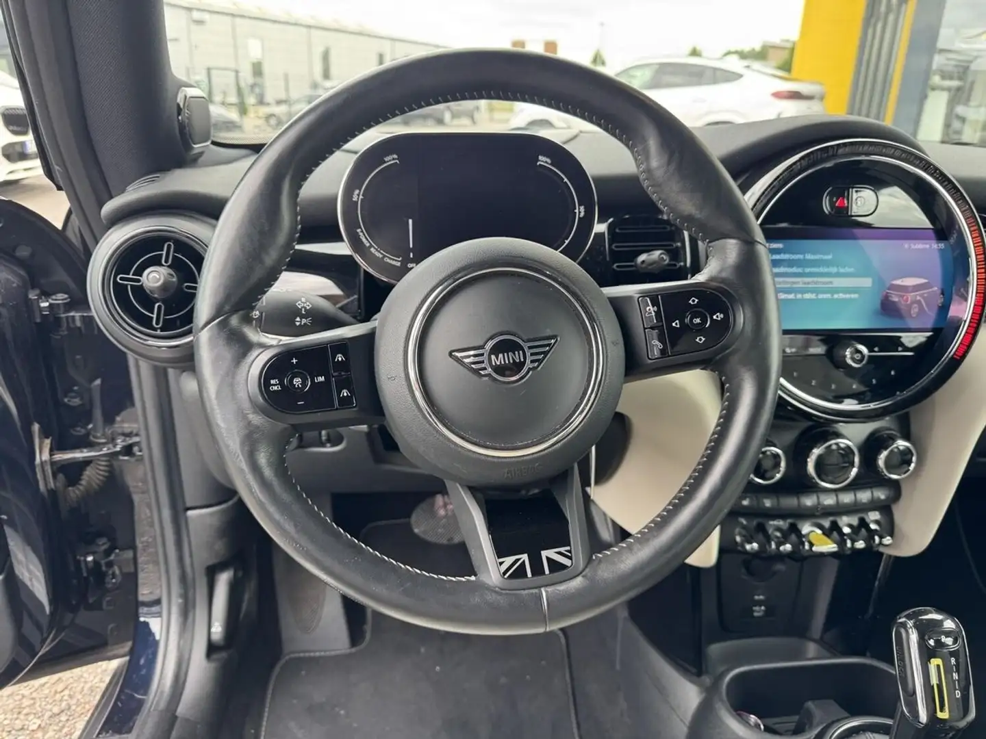 2021 MINI Cooper SE — foto 9