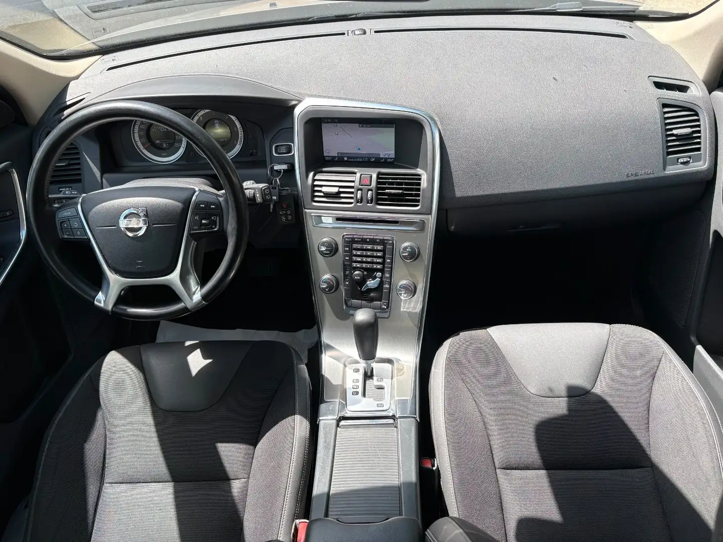 2011 Volvo XC60 — foto 8