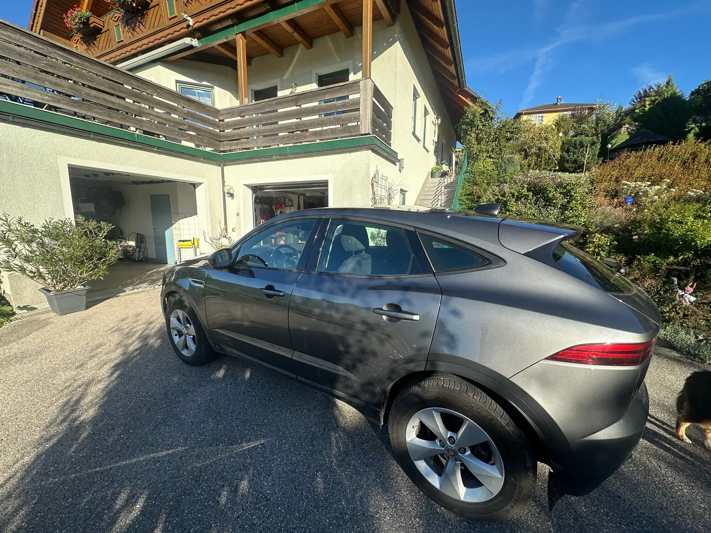 2020 Jaguar E-Pace — foto 11