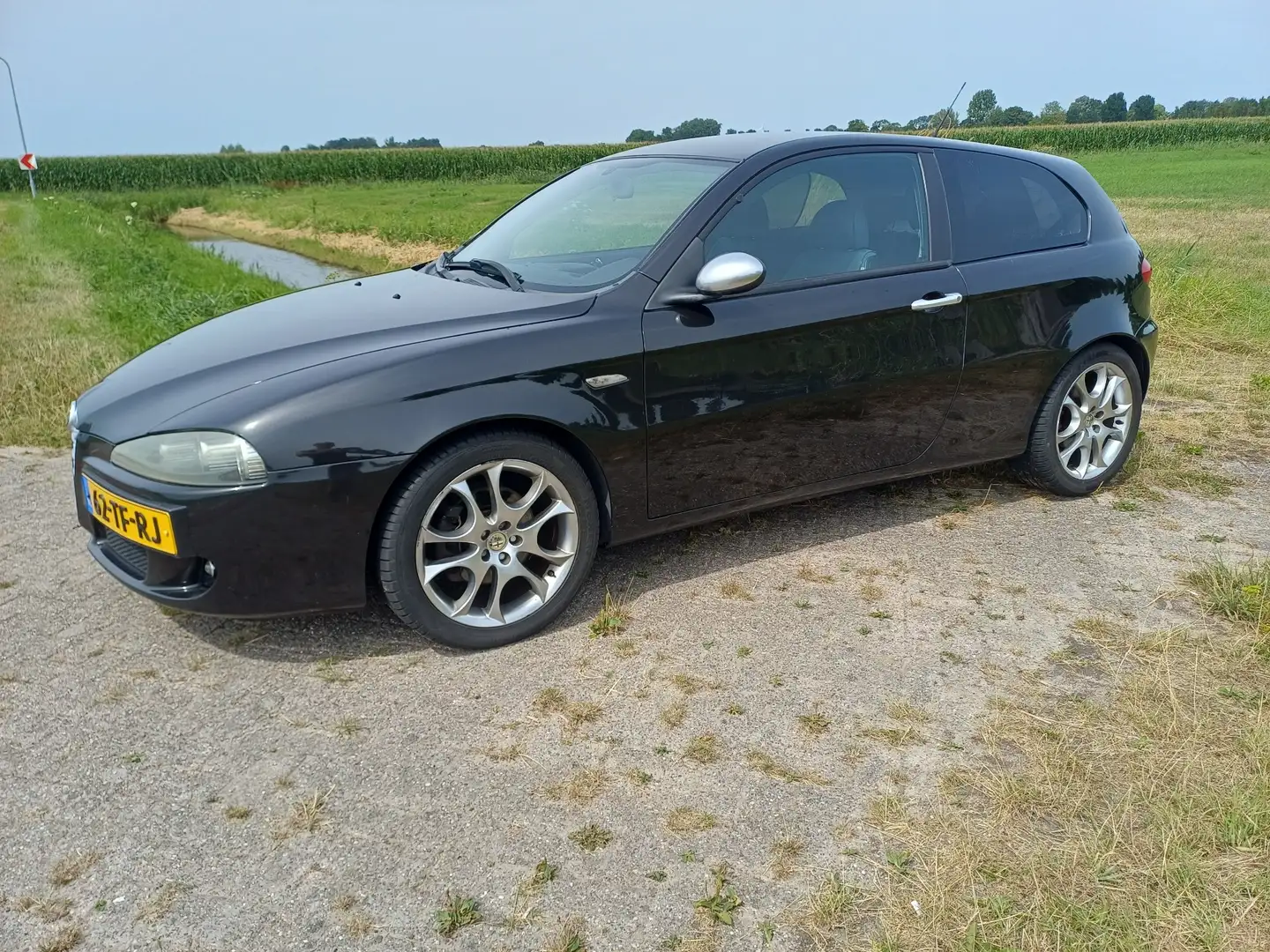 2006 Alfa Romeo 147 — foto 2